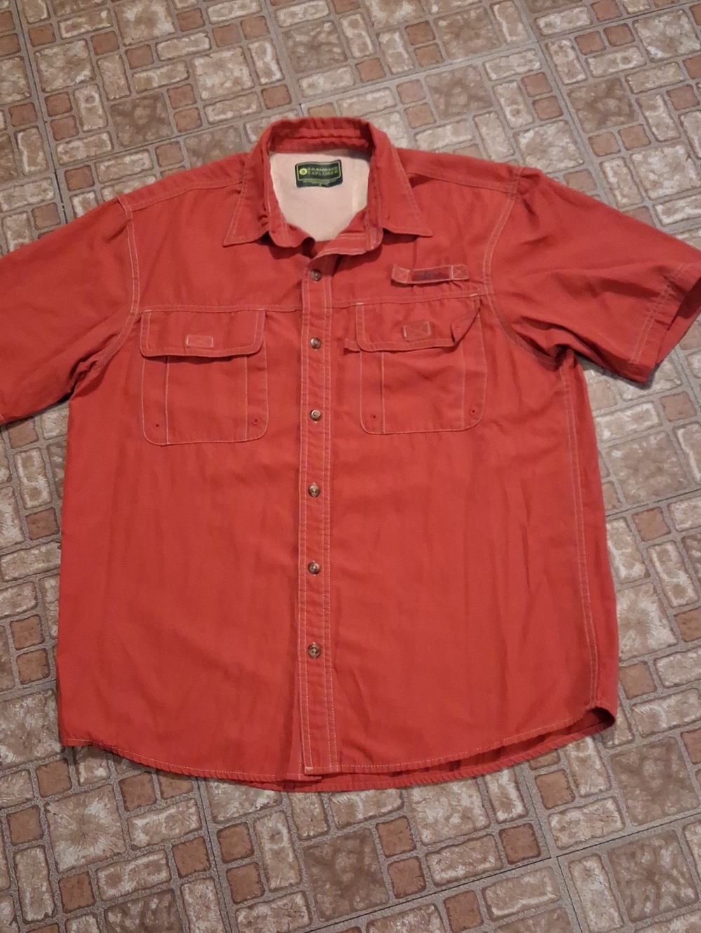IG.H. Bass & Co. Short-Sleeve Button-Down Shirt in Rust Orange Fishing Shirt